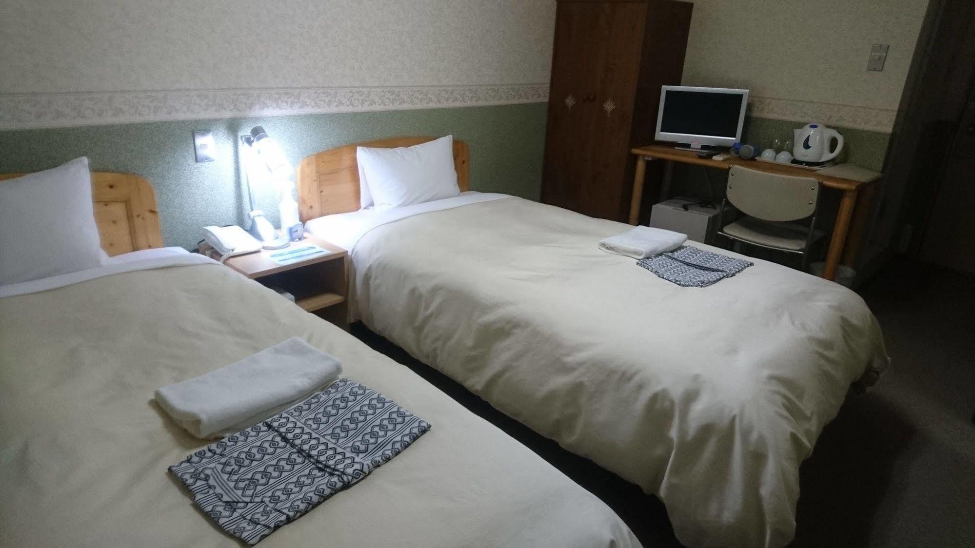Hotel Himeji Hills Exterior photo
